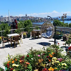 فندق Roof Halic, اسطنبول
