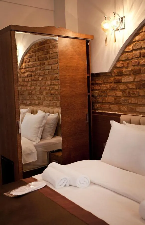 Pera Line Aparthotel Istanbul 0*,